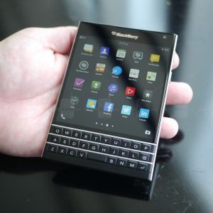 Blackberry Passport mới 64G