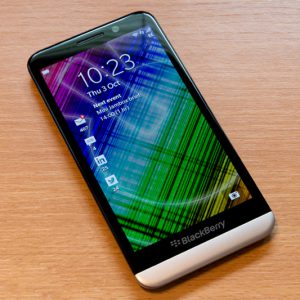 Điện thoại Blackberry Z30